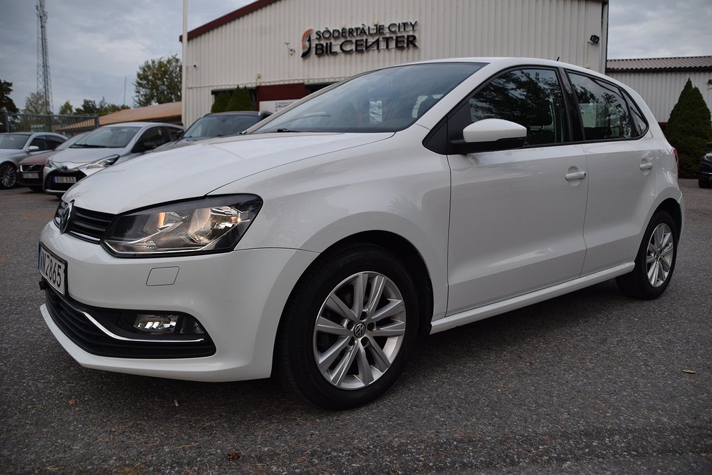 Volkswagen Polo 5-dörrar 1.2 TSI Euro 6 Auto Motorvärmare