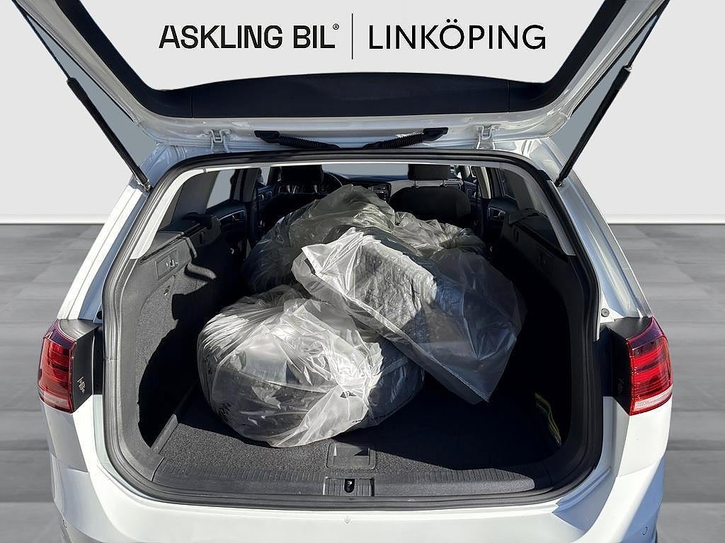 Volkswagen Golf Alltrack 2020 - miniatyr 10