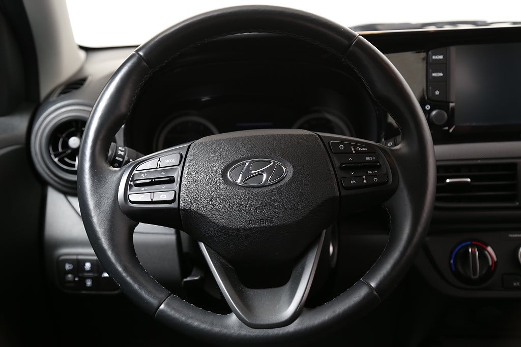 Hyundai i10 1,0 blue Essential Automat Nybilsgaranti 2023