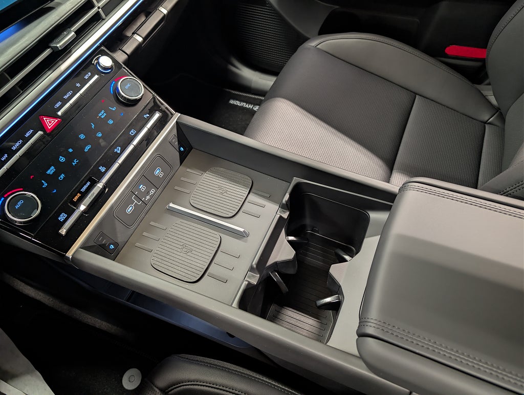 Hyundai Santa Fe Plug-In Advanced thumbnail