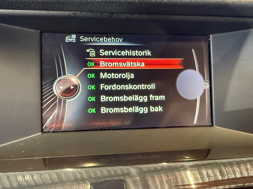 BMW 520d xDrive Touring Steptronic M-Ratt H&K Skinn Drag 2 Ägare - miniatyr 19