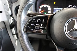 Transportbil - Skåp Mercedes-Benz Sprinter 11 av 16