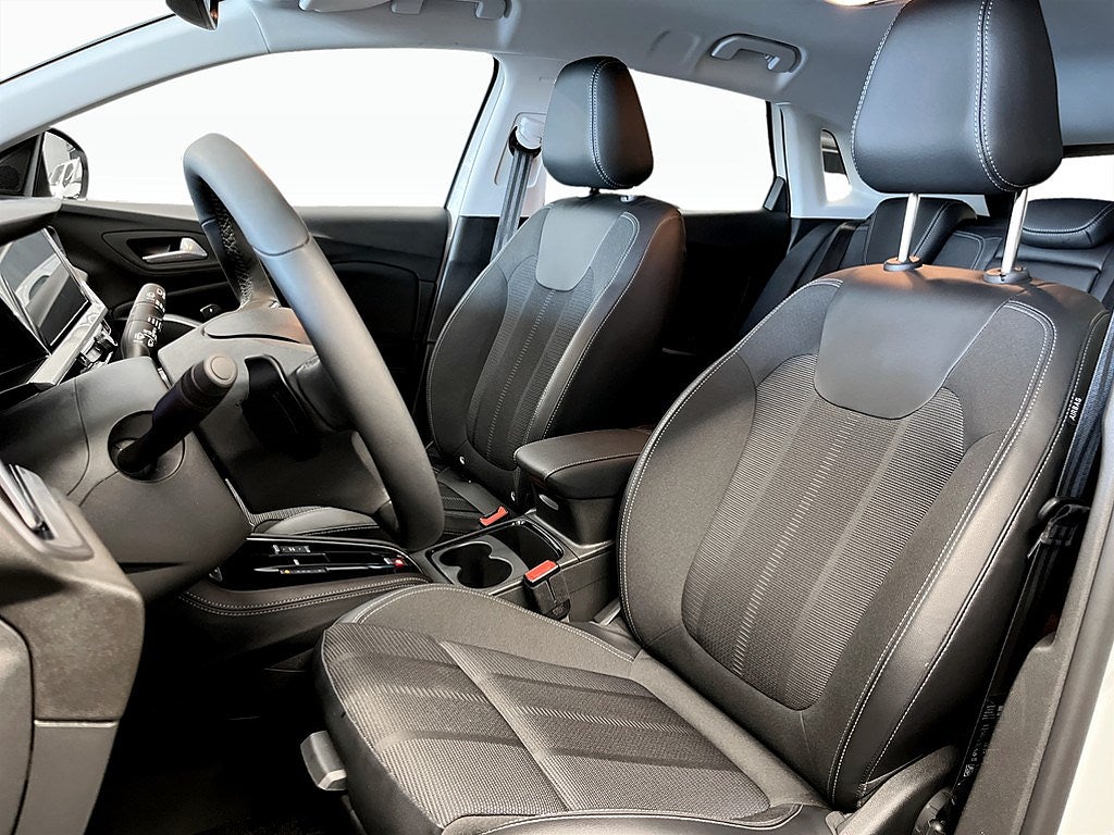 Bild på Opel Grandland GS 1.2 PT 130hk Aut - B-KAMERA, CARPLAY