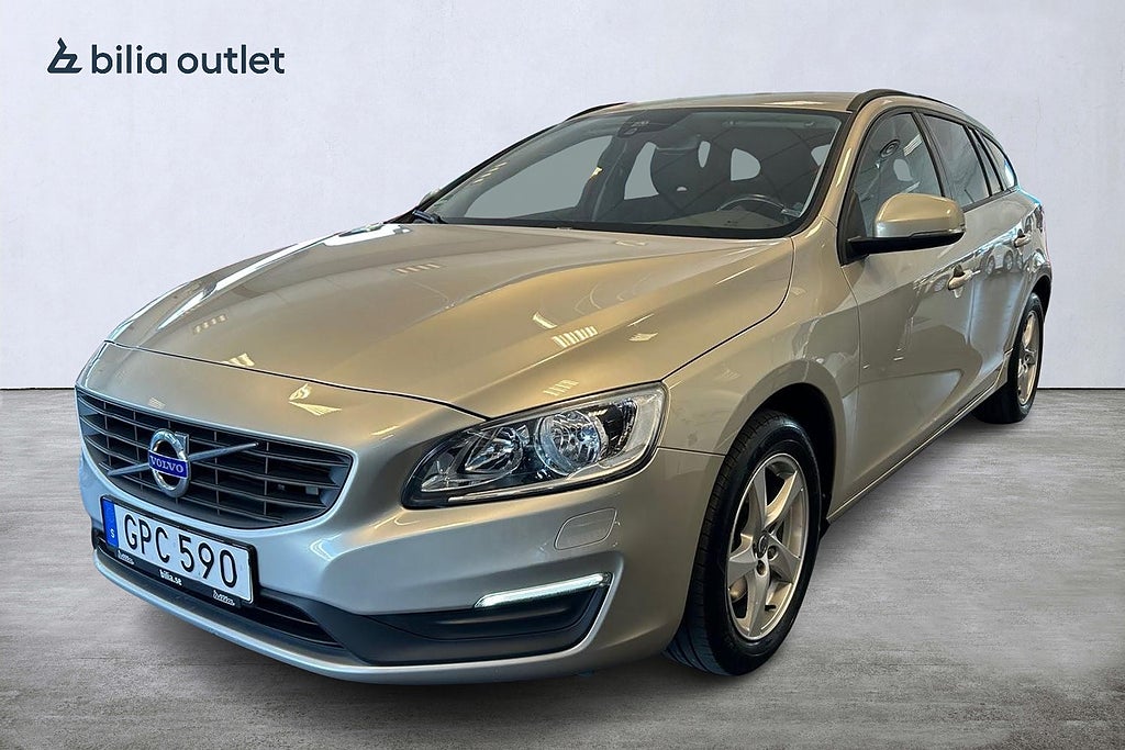 Volvo V60 T3 Kinetic Business 152hk / Drag Värmare PDC Rattvärme