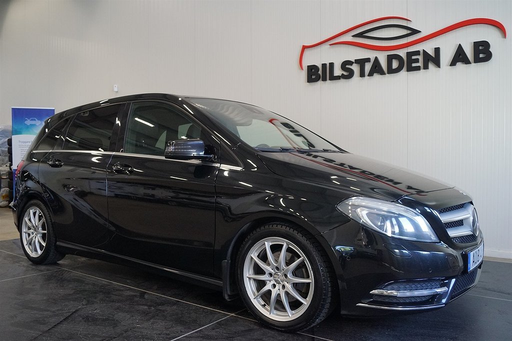 Mercedes-Benz B 200 CDI lueEFFICIENCY 7G-DCT 136hk Sport Panorama Dragkrok