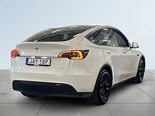 Tesla Model Y Long Range AWD S&V/Dragkrok/Premium ljud/Autopilot/MOMS