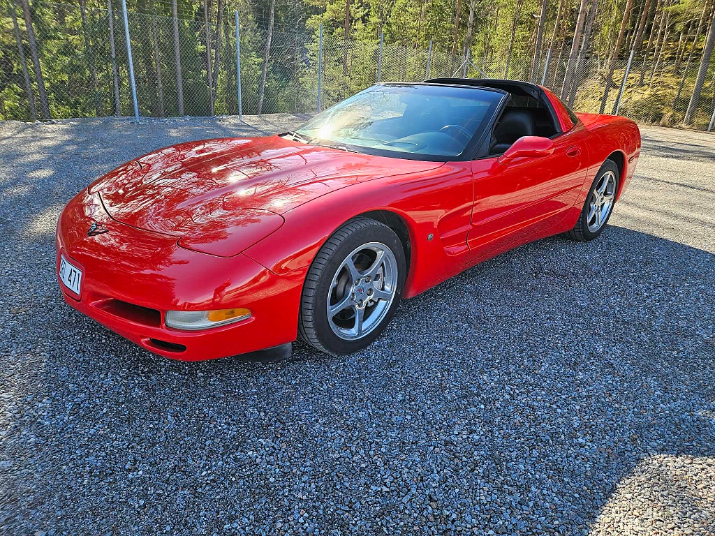 Chevrolet Corvette 5.7 V8 Aut Targa Bose HUD mm Finans från 2080:-