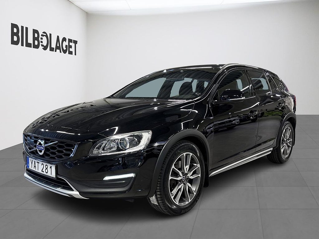Volvo V60 Cross Country D4 AWD Momentum BE Drag Värmare