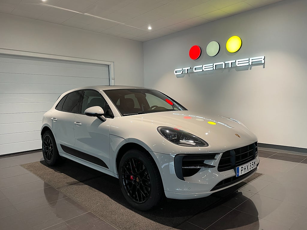 Porsche Macan GTS Panorama Sport Chrono Sportavgas 380hk