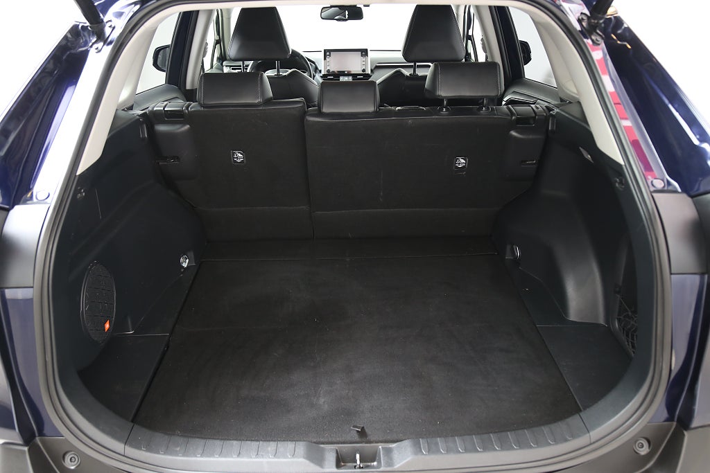 Toyota RAV4 2,5 Hybrid E-CVT Executive 2WD JBL Navi Skinn Dragkrok 2019