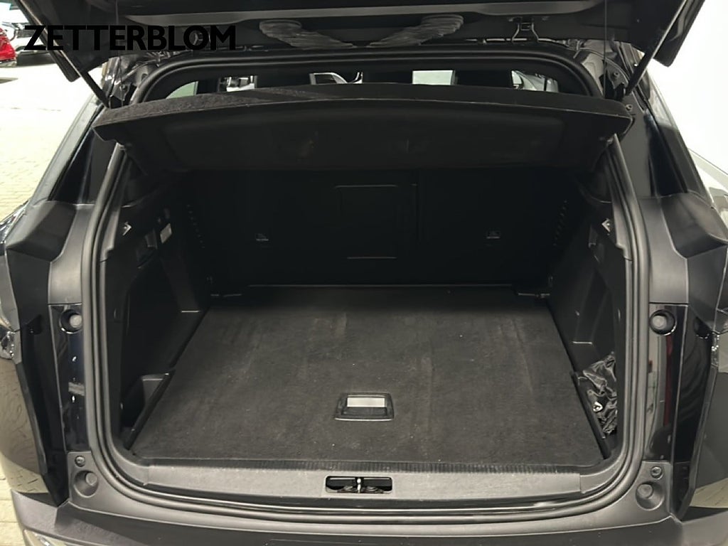 SUV Peugeot 3008 6 av 18