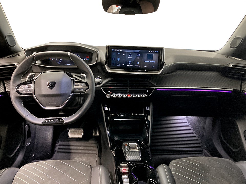 Bild på Peugeot 2008 GT 1.2 PT 130hk Aut B-KAMERA CARPLAY NAV