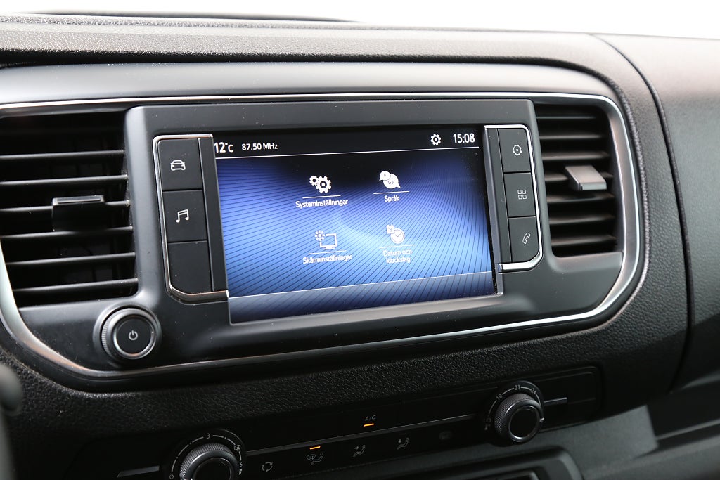 Toyota ProAce 2,0 D-4D 144hk Skåp Aut Lång I Värmare I Drag I Moms 2023