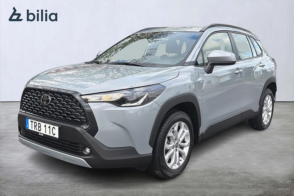 Toyota Corolla Cross 1,8 Hybrid Active Plus Döda Vinkelva...