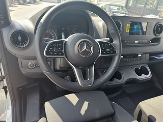 Transportbil - Skåp Mercedes-Benz Sprinter 12 av 17