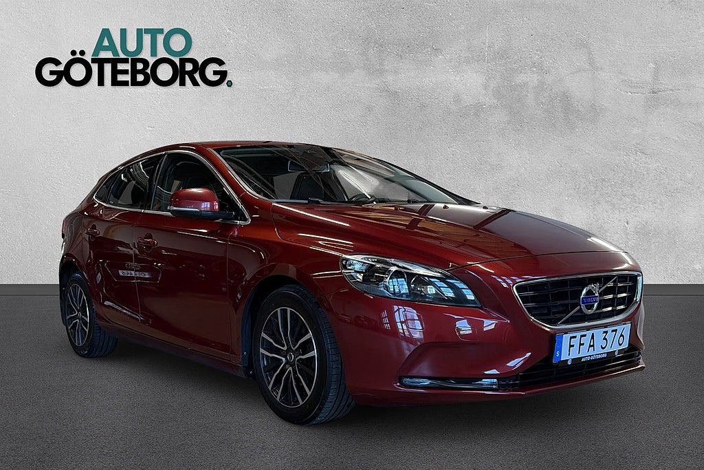 Volvo V40 D2 Momentum Fullservad Välvårdad VOC Värmare