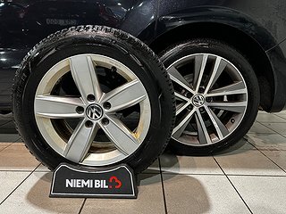Volkswagen Sharan 7-sits 2.0 TDI AWD Drag Kamera Dvärm SoV