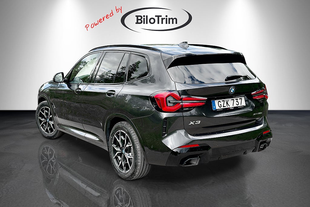 BMW X3 xDrive30e M Sport|Drag|Värmare|CarPlay|B-kamera|Cockpit