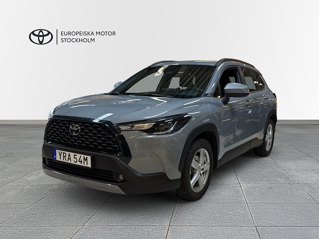 Toyota Corolla Cross Hybrid AWD-i 2,0 Active plus Vinterhjul