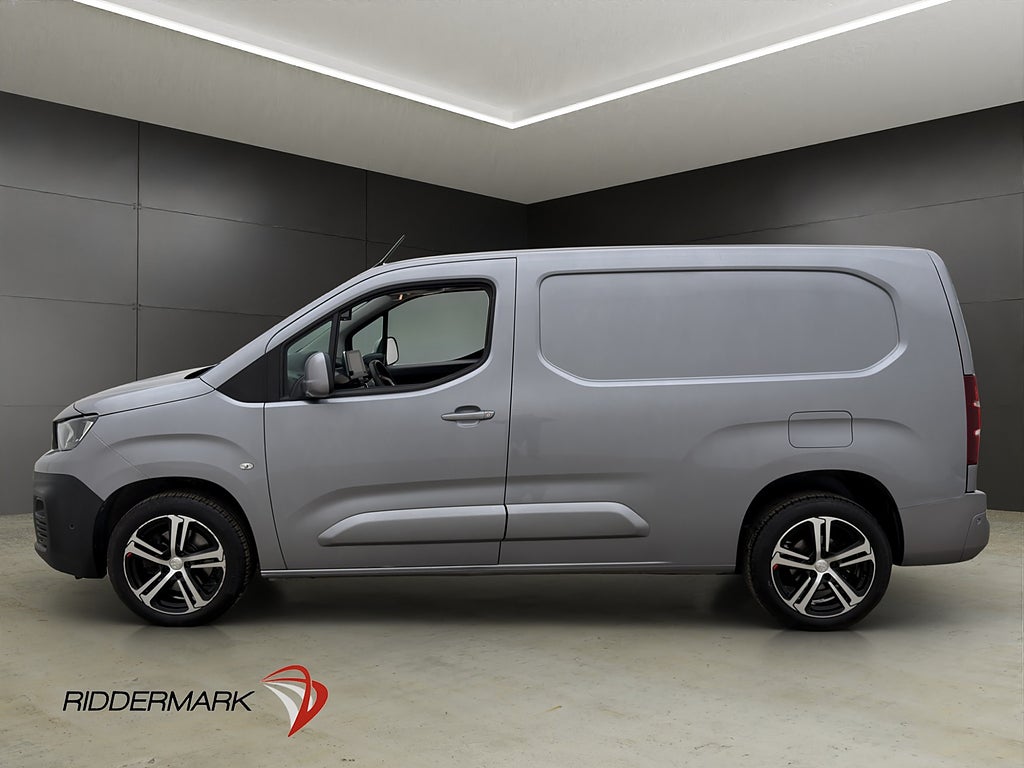 Peugeot Partner L2 Ny-Kamrem Värm Drag Kamera CARPLAY