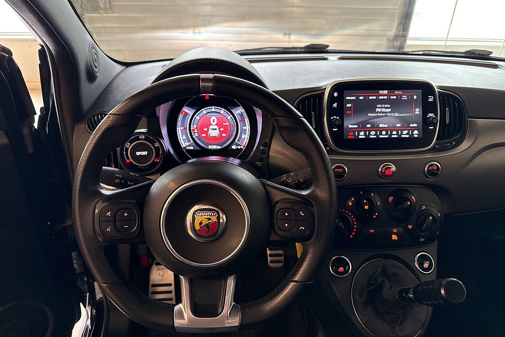 Abarth 595 1.4 T-JET 16V PISTA Sportavgas 70 Års Jubileum Monza  miniatyr 8