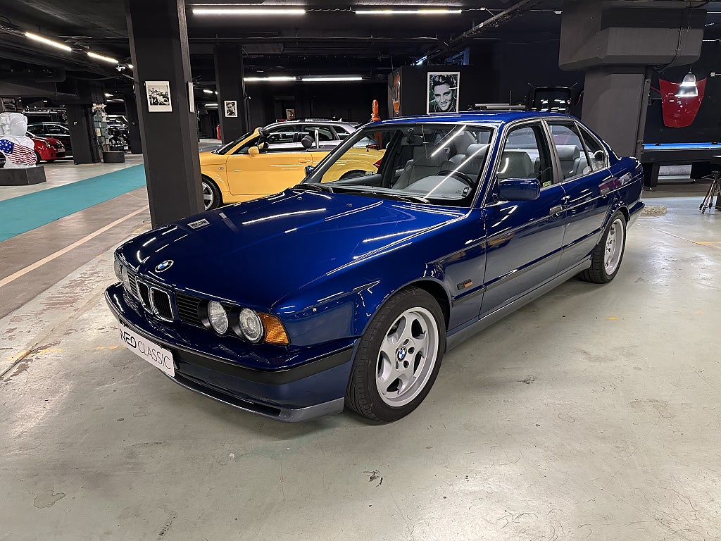 BMW M5 E34 3.8L 340 HK Nyservad