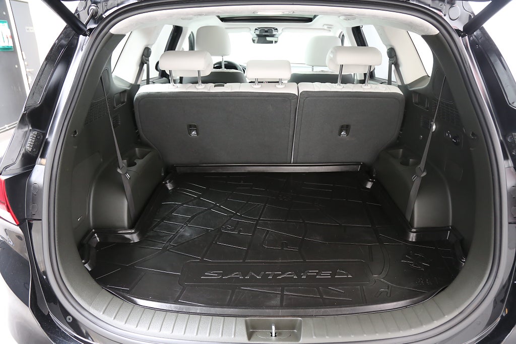 Hyundai Santa Fe PHEV 265hk 6AT 4WD 7-sits Advance I Drag I Luxury pack 2023