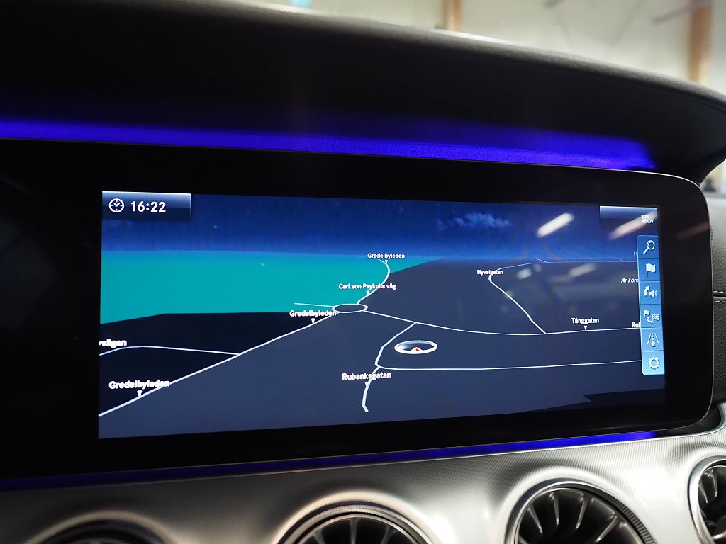 Mercedes-Benz E 200 4MATIC Coupé Aut AMG Burmester Pano Widescreen Navi 2018