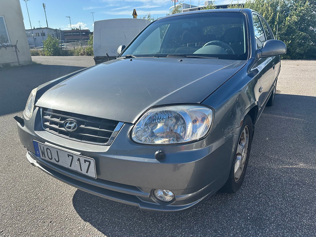 Hyundai Accent 5-dörrar 1.6 Euro 4