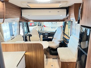 Husbil-integrerad Pilote Essentiel 740 G 27 av 33
