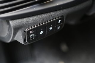Halvkombi Hyundai i20 11 av 24