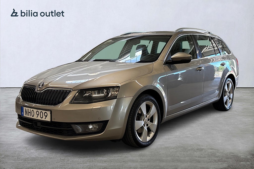 Skoda Octavia Kombi 1.4 TSI DSG Style 150hk Navi Drag CANTON B-kamera