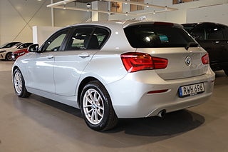 Halvkombi BMW 118I 3 av 25