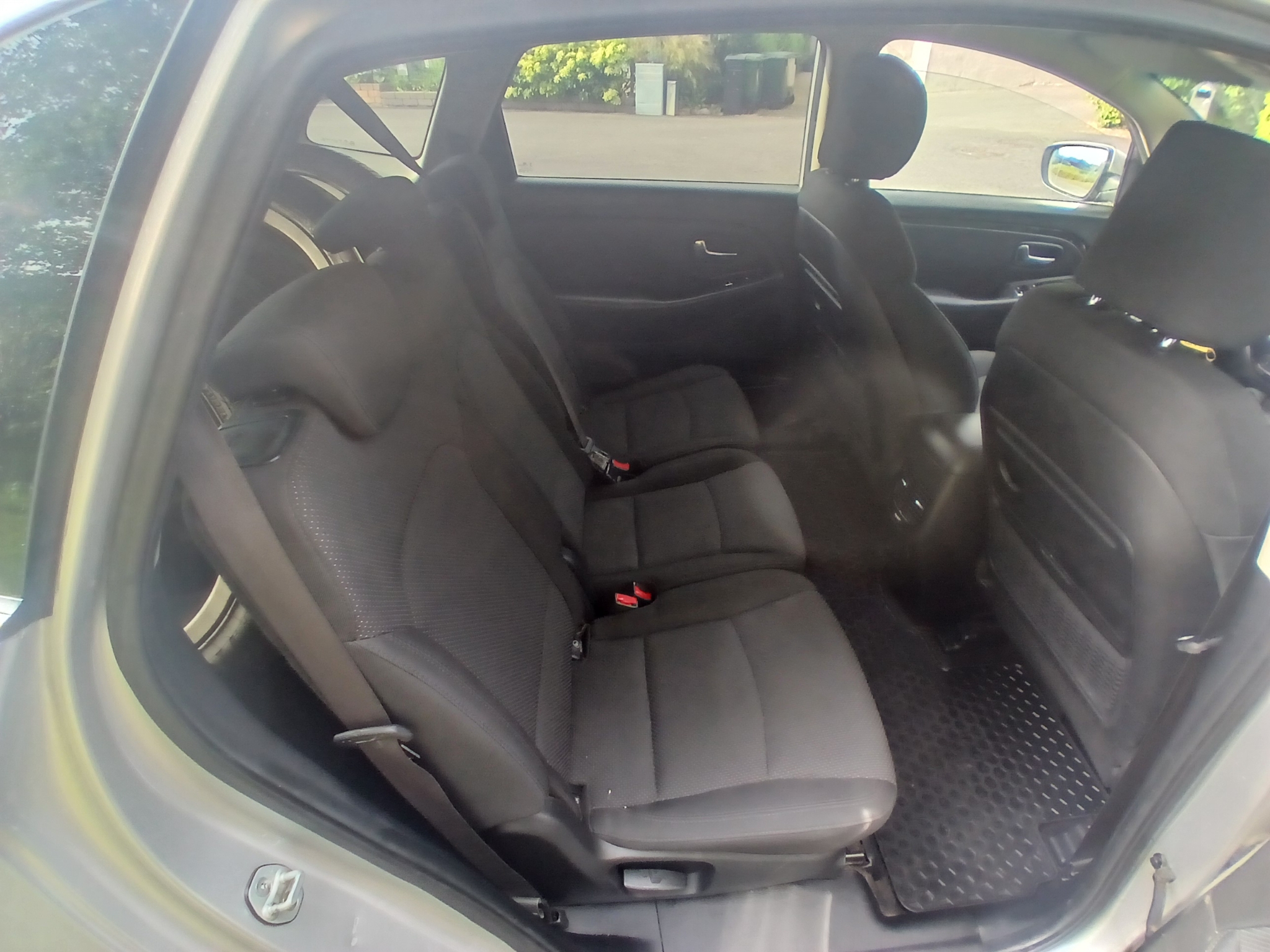 Kia Carens 1.7 CRDi GLS 2014, bild 6/10
