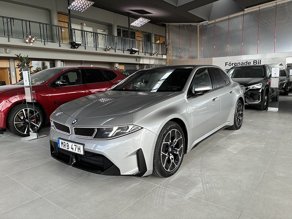 BMW i3 50 xDrive Sedan - First Edition 