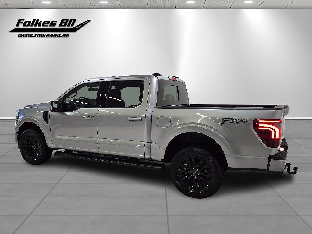 Ford F-150 LARIAT Black Edition Supercrew 5.0 V8