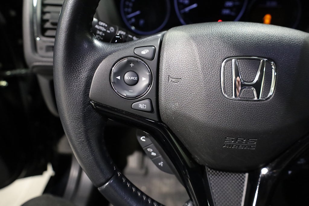 Honda HR-V 1,5 i-VTEC Elegance AUT Navi Kamera PDC Blåtand 2020