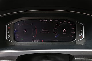 SUV Volkswagen Tiguan 23 av 36
