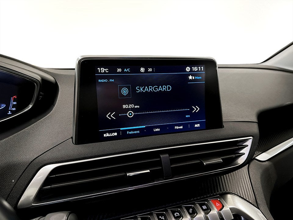 Bild på Peugeot 3008 Active 1.6 BHDi 120hk Aut - CARPLAY