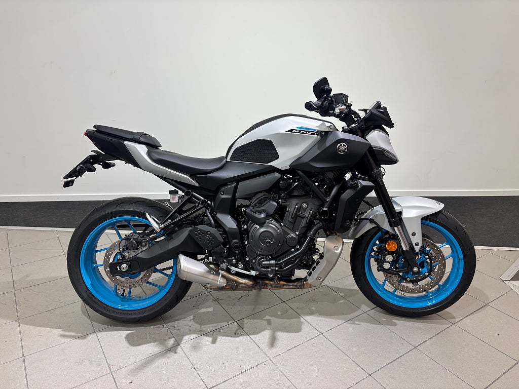 Yamaha MT-07  Y-AMT 