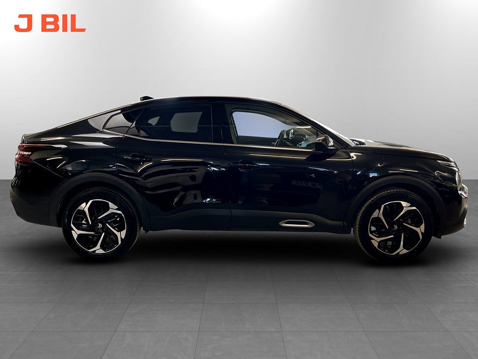 Bild på Citroën C4 X Shine 1.2 PT 130hk Aut 360-KAMERA RATTVÄRME