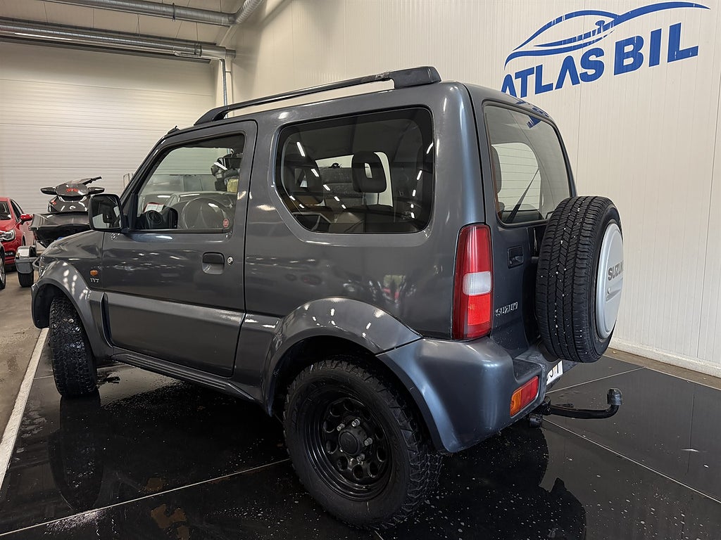 SUZUKI JIMNY 1.3 VVT 86ch 4X4 - JLX - ATTELAGE - SIÈGES CHAUFFANTS - 2/4 ROUES MOTRICES