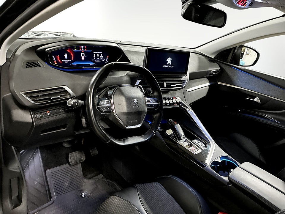 Bild på Peugeot 5008 Allure 1.2 PT 130hk Aut CARPLAY NAVI