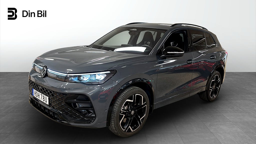 Volkswagen Tiguan TDI 193 DSG 4M/Black R-Line/Dragpkt/Värmare m.m