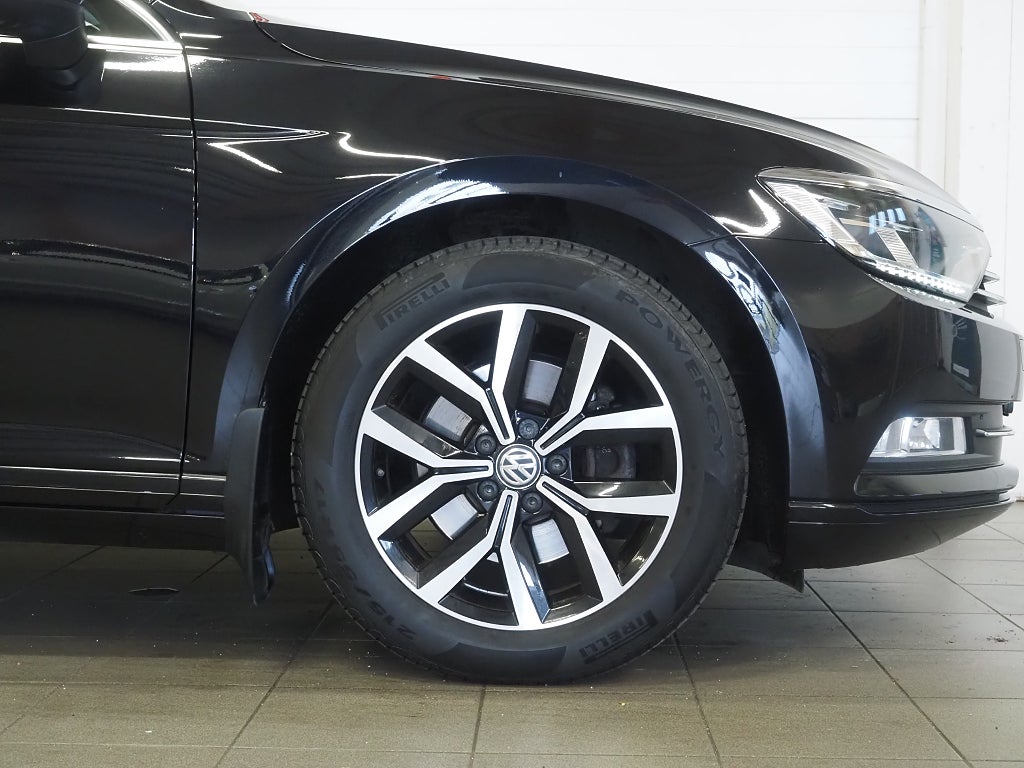 Volkswagen Passat SC TSI 150hk DSG |Cockpit|Drag|Backkamera| 2018