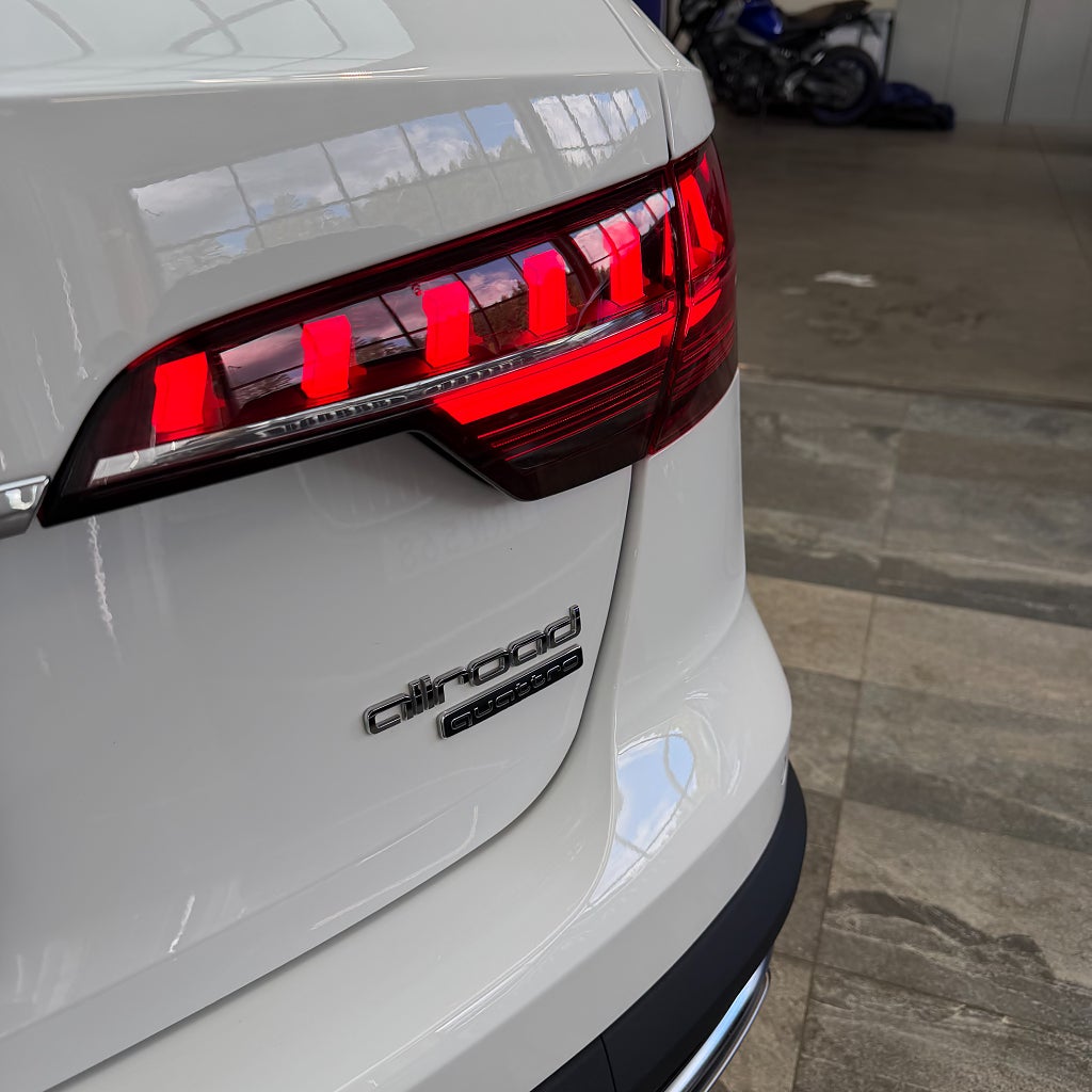 Audi A4 Allroad Q 40 TDI Aut B&O Adpt.Farthållare Dragrok Navi Värmar