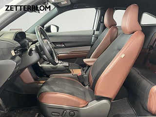 SUV Mazda MX-30 7 av 17