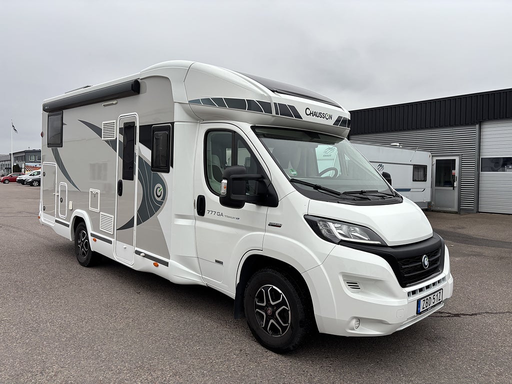 Chausson 777 GA Titanium Vip Långbäddar & Automat
