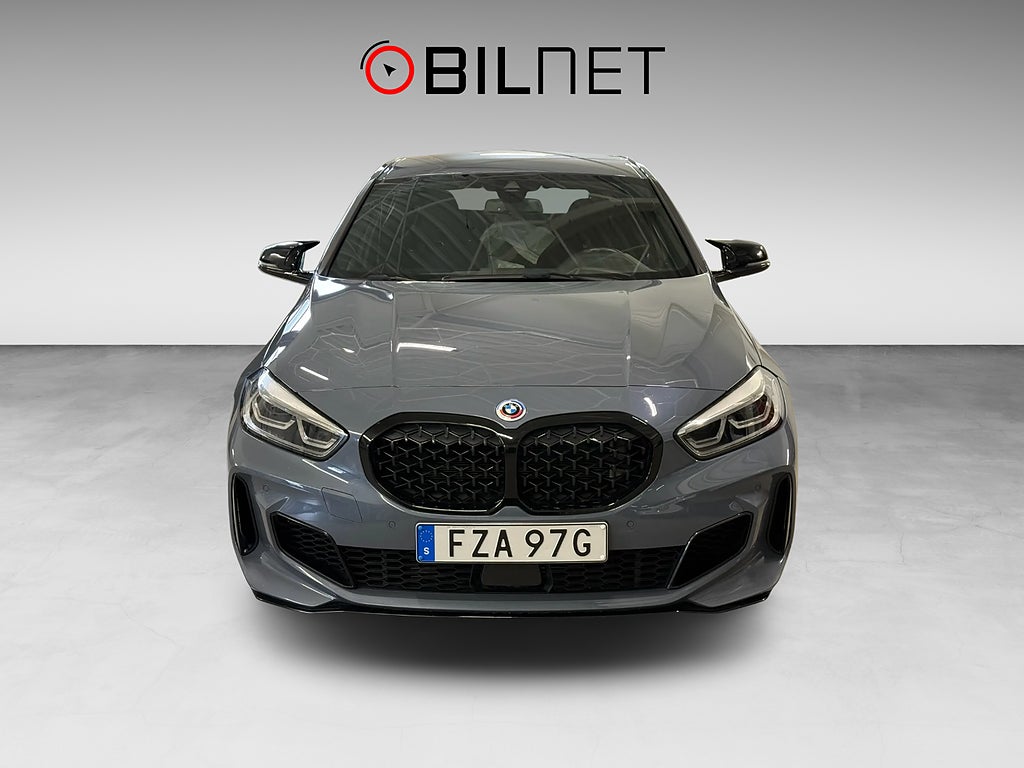BMW M135i xDrive Innovation H/K HuD M-Performance Keyless