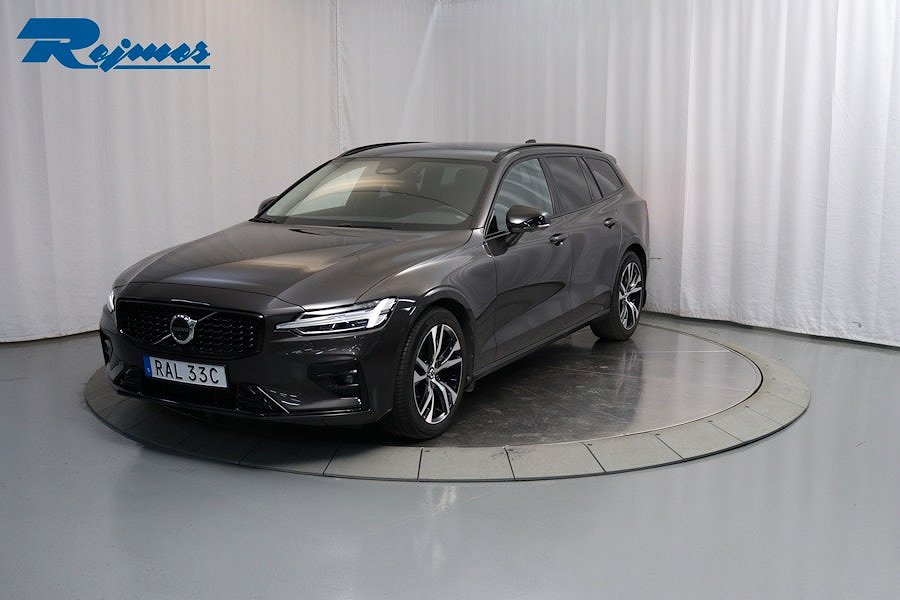 Volvo V60 B4 Bensin Plus Dark